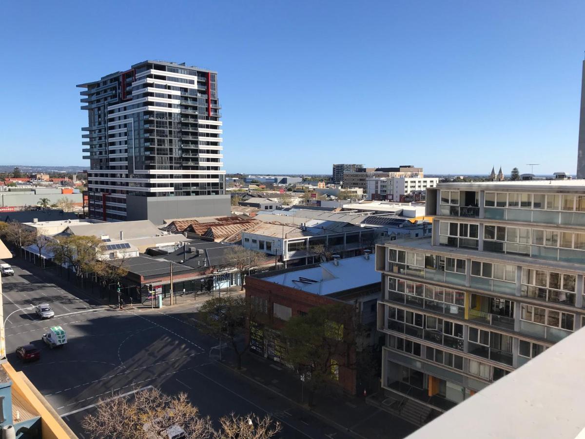Tasha'S Apartments On Morphett Adelaide Ngoại thất bức ảnh